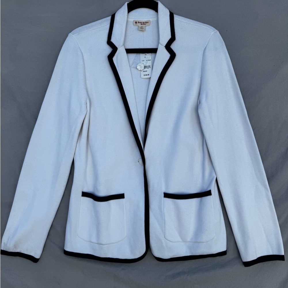 Brooks Brothers White Blazer with Navy Accents